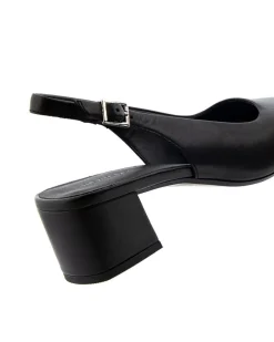 Vagabond Shoemakers Marta